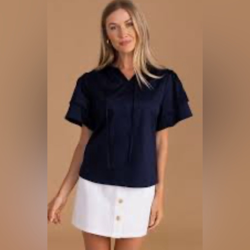 S’EDGE SALLY  Top - Color PASSPORT NAVY BLUE. NWT SIZE MEDIUM